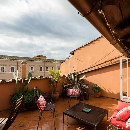 Amazing Penthouse With Private Terrace In Trastevere Rom Exterior foto