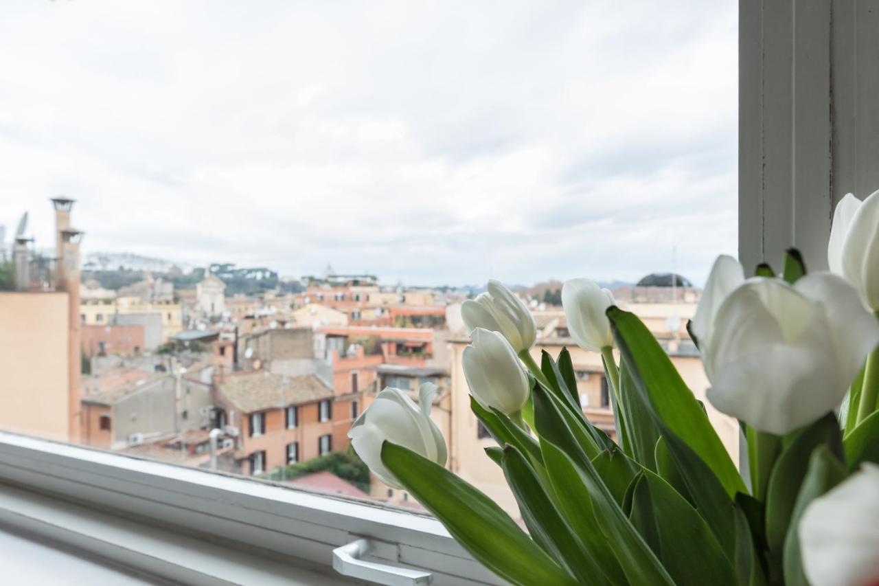 Amazing Penthouse With Private Terrace In Trastevere Rom Exterior foto